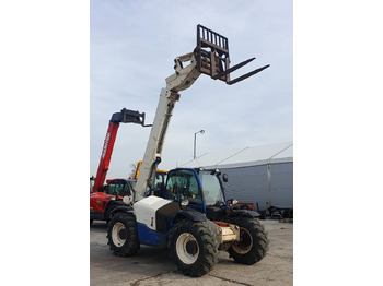 Empilhador telescópico JCB