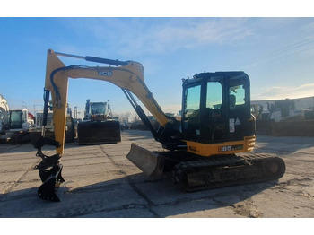 Mini escavadeira JCB 85Z-1