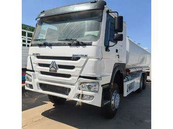 Camião cisterna SINOTRUK HOWO