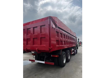 Locação financeira de SINOTRUCK HOWO  SINOTRUCK HOWO: foto 4