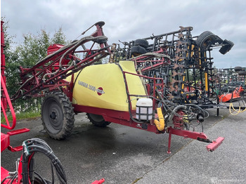 Máquina agrícola HARDI