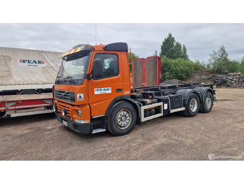 Camião VOLVO FM12