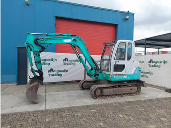Mini escavadeira IHI