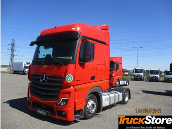 Tractor MERCEDES-BENZ Actros 1845