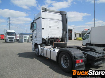 Tractor MERCEDES-BENZ Actros 1848