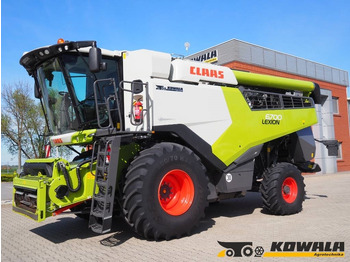 Ceifeira debulhadora CLAAS Lexion 6700