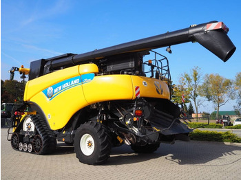 Ceifeira debulhadora New Holland CR 9090: foto 2