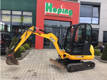Mini escavadeira JCB