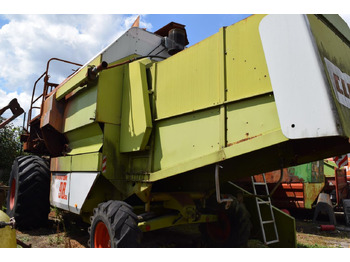 Ceifeira debulhadora CLAAS Dominator 98 + Senator *zur Teileverwertung*: foto 2