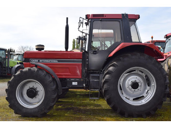Trator CASE IH 1455XL