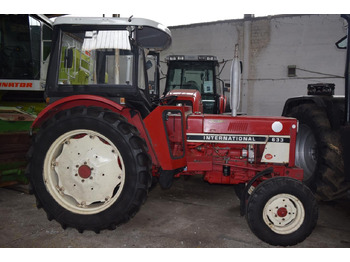 Trator CASE IH