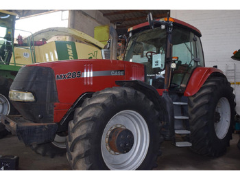 Trator CASE IH MX Magnum