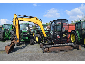 Escavadora de rastos JCB
