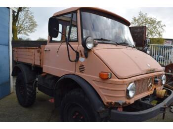 Veículo municipal/ Especial UNIMOG