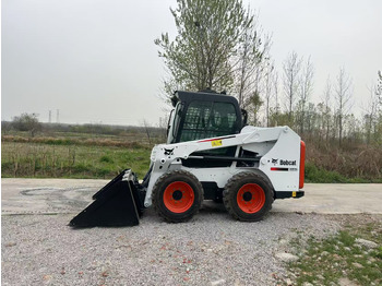 Mini pá carregadora BOBCAT S550