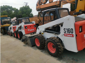 Mini pá carregadora Bobcat S160: foto 3