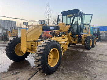 Motoniveladora CATERPILLAR 140H