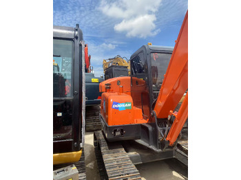 Mini escavadeira Doosan DH55: foto 2