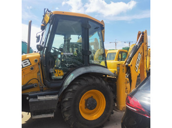 Retroescavadeira JCB 3CX