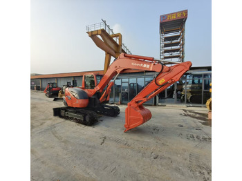 Mini escavadeira KUBOTA KX185: foto 4