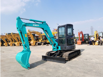 Mini escavadeira Kobelco SK55SR: foto 3