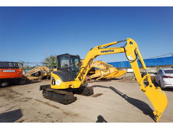 Mini escavadeira Komatsu PC40: foto 2