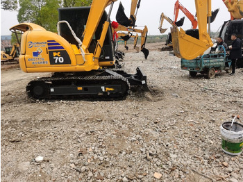 Mini escavadeira KOMATSU PC70-8