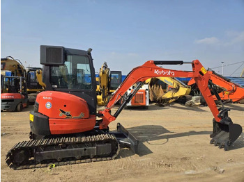Mini escavadeira KUBOTA