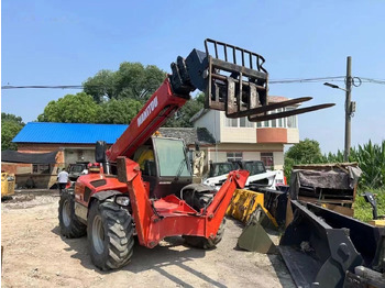Empilhador telescópico MANITOU MT 1740