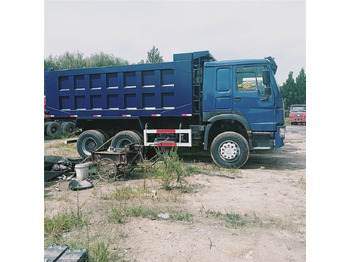 Camião basculante SINOTRUK HOWO