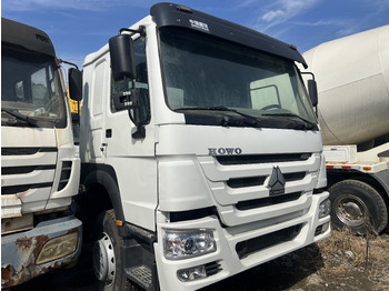 Tractor SINOTRUK