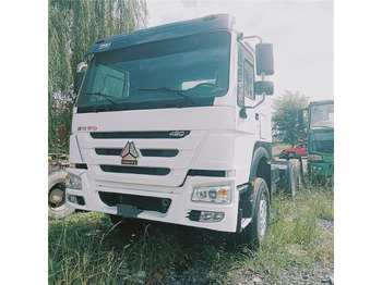Tractor SINOTRUK