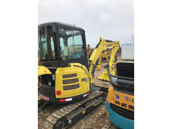 Mini escavadeira YANMAR VIO 30