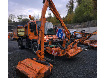 Locação financeira de  Mulag MKM 700 2015 Böschungsmäher Böschungsmulcher FME für Unimog 405 UGE UGN U300 400 500 423 427 430 530 MHU MFK DUA UNA Mulag MKM 700 2015 Böschungsmäher Böschungsmulcher FME für Unimog 405 UGE UGN U300 400 500 423 427 430 530 MHU MFK DUA UNA: foto 2