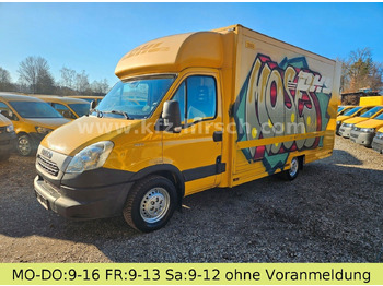 Carrinha de contentor IVECO Daily