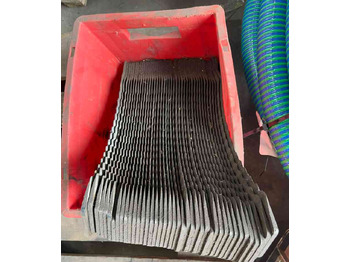 Locação financeira de Bergmann Silagemes messenset B02-1011 Carex, Shuttle, Royal, Repex weidebouwmachines Bergmann Silagemes messenset B02-1011 Carex, Shuttle, Royal, Repex weidebouwmachines: foto 2