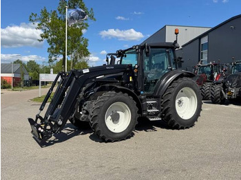Trator VALTRA