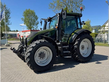 Trator VALTRA