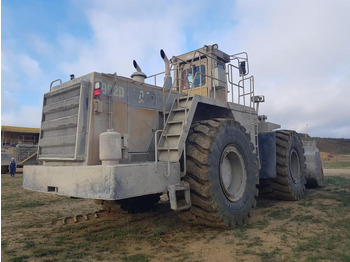 Pá carregadora de rodas CATERPILLAR 992