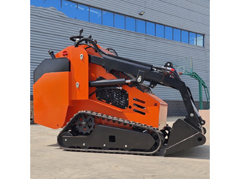 Mini pá carregadora novo LEZUM Free Shipping Mini Skid Steer Loader Compact Track Electric/Diesel Chinese Mini Skid Steer Loader For Sale With Mini Skid Steer Attachments 4 In 1 Bucket: foto 3