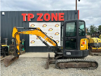 Mini escavadeira Bobcat E35 Cabine à 23500 € HT: foto 2