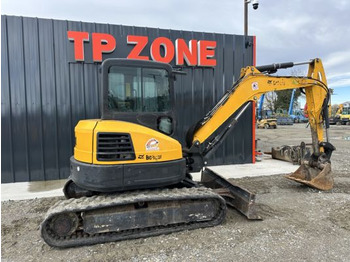 Mini escavadeira Bobcat E50: foto 3
