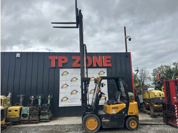 Empilhador a gás Doosan G25E à 10500 € HT: foto 2 Empilhador a gás Doosan G25E à 10500 € HT: foto 2