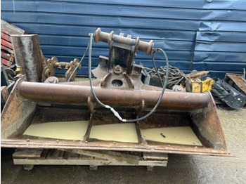 Balde escavadora Godet de curage inclinable Morin M7: foto 3 Balde escavadora Godet de curage inclinable Morin M7: foto 3