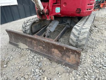 Mini escavadeira Takeuchi TB23R Cabine à 17 500 € HT: foto 5 Mini escavadeira Takeuchi TB23R Cabine à 17 500 € HT: foto 5