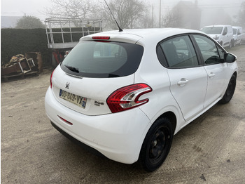 Furgão compacto Peugeot 208 1L6 hdi 100cv 2 places motricité renforcée FAM: foto 2