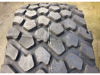 Pneu para Máquina agrícola novo Michelin 24R21 XZL - NEW: foto 2 Pneu para Máquina agrícola novo Michelin 24R21 XZL - NEW: foto 2