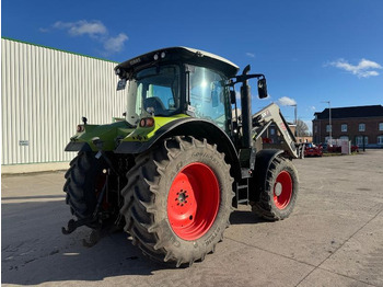 Locação financeira de CLAAS ARION 520 CLAAS ARION 520: foto 4