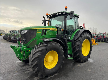 Trator JOHN DEERE 6R 215