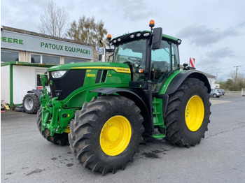 Trator JOHN DEERE 6R 215